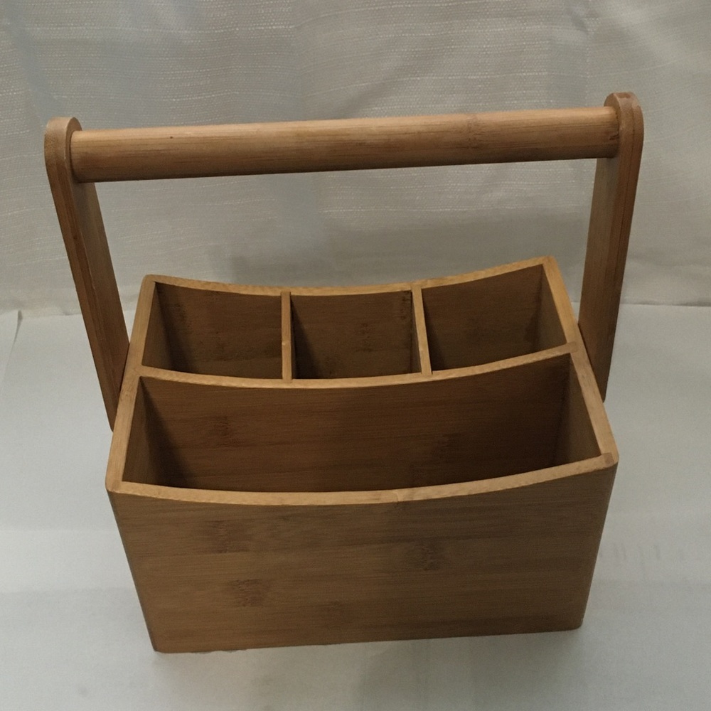 Wood cutlery organizer